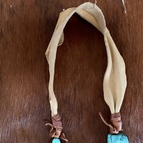 Turquoise Leather Buckskin Handmade Long Beaded Necklace - Picture 4 of 6